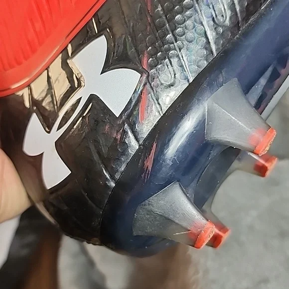 Under Armour Men's Football Cleats - Picture 9 of 13